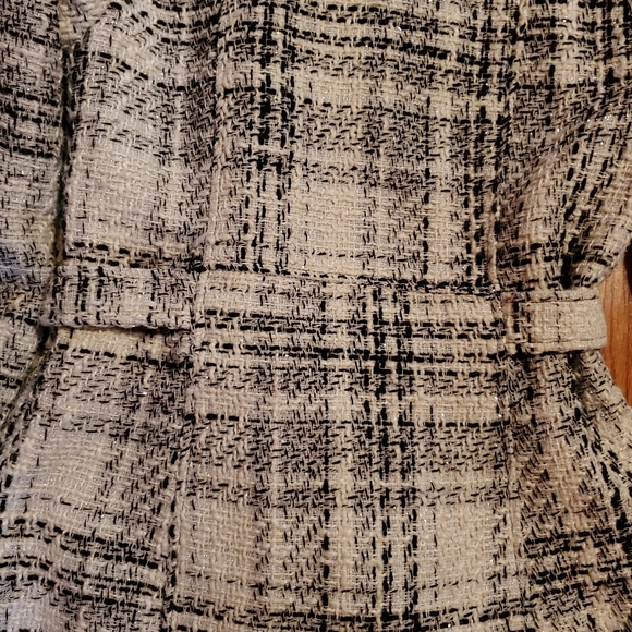 Shimmer Plaid Coat - Picture 4 of 9